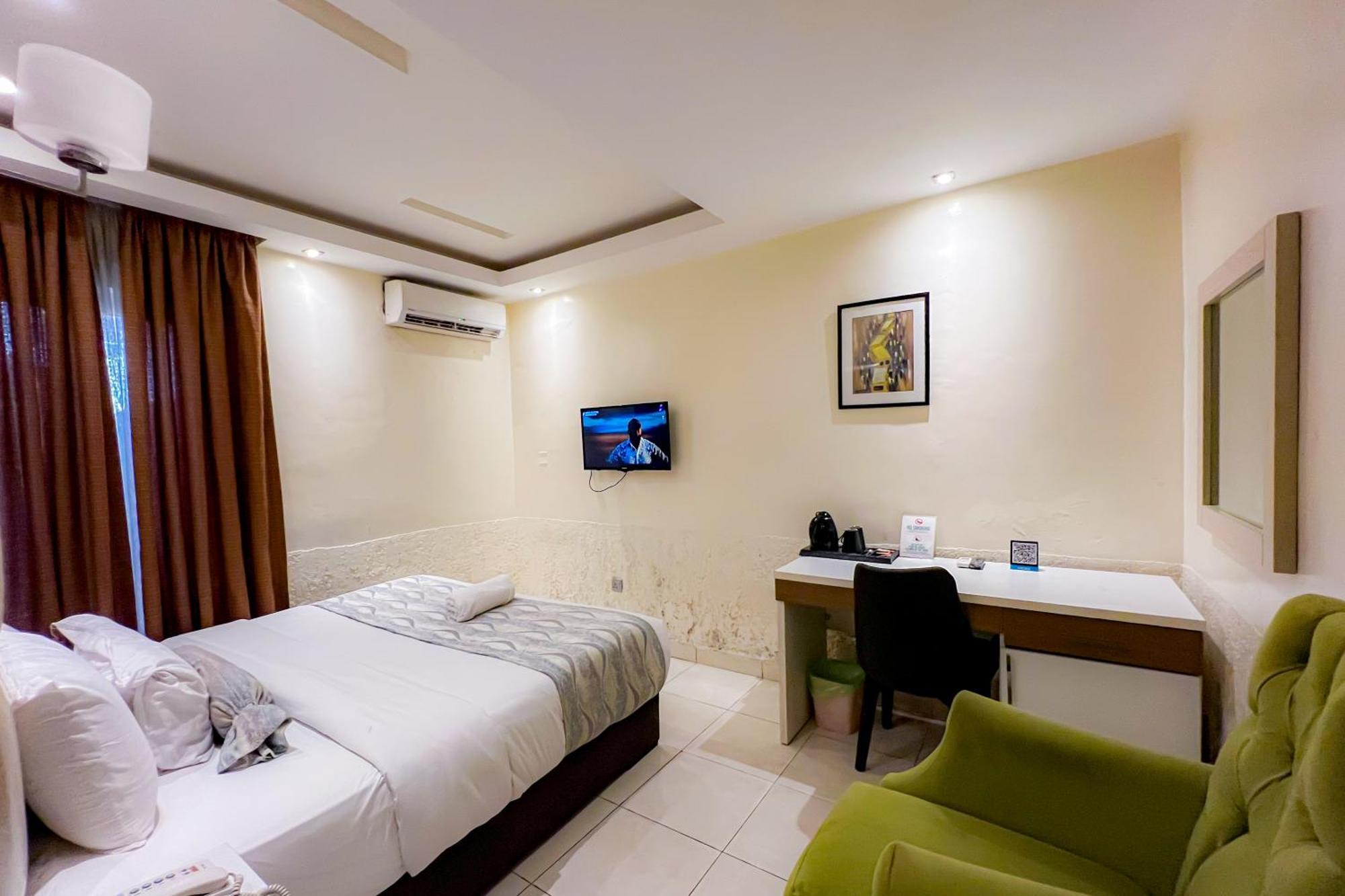 Box Residence Hotel Lagos Bilik gambar