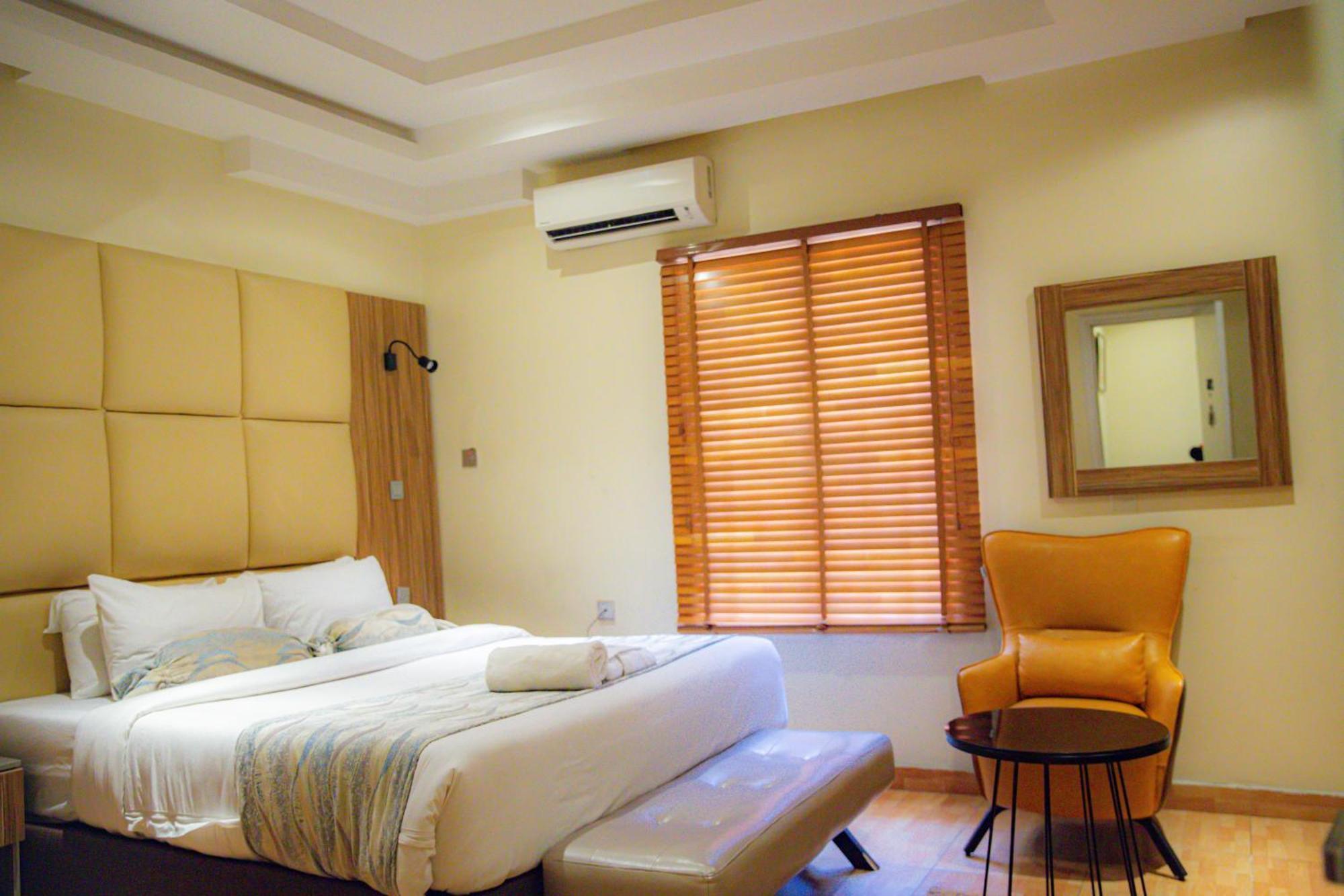 Box Residence Hotel Lagos Luaran gambar