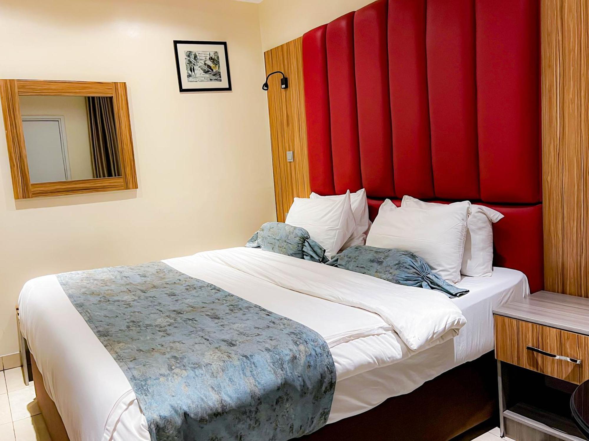 Box Residence Hotel Lagos Luaran gambar